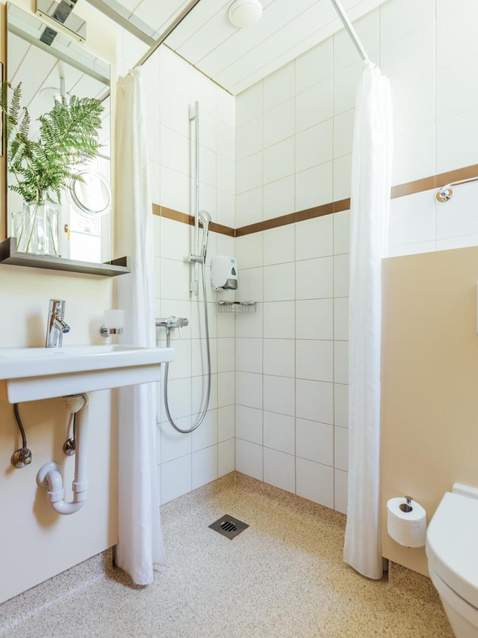 Budget Rooms Gstaad Schönried Kültér fotó